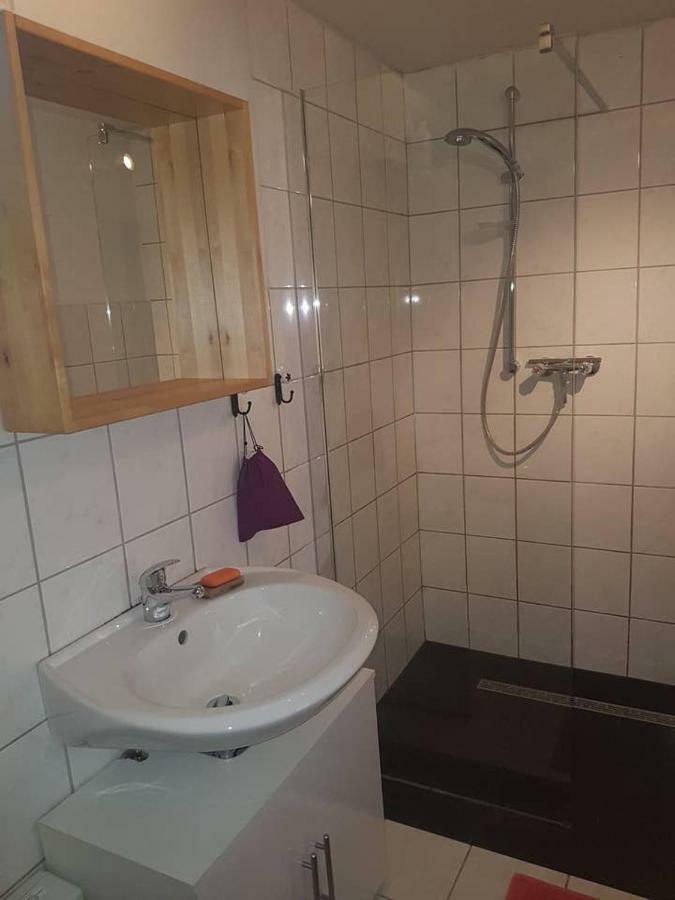 Apartment Hof Schwalbennest Amt Neuhaus Esterno foto